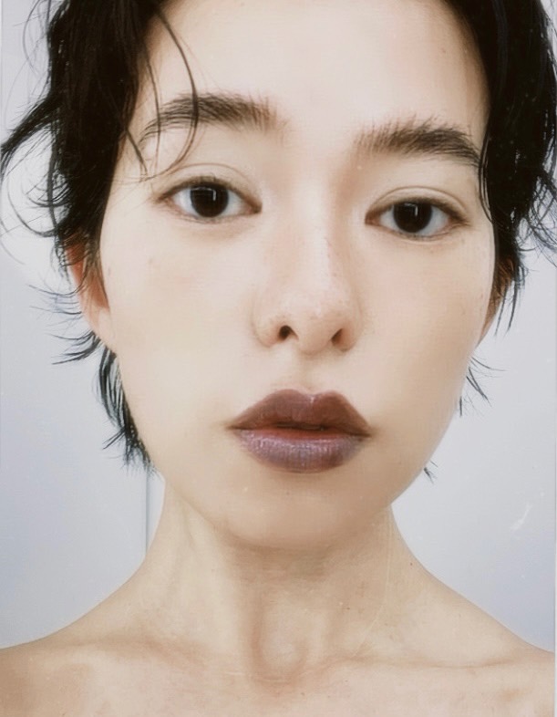 藤通マナ